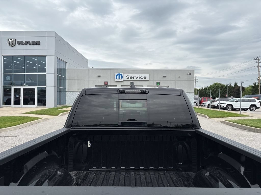New 2026 RAM 1500 Laramie w/ Night Edition AWD/4WD image 11