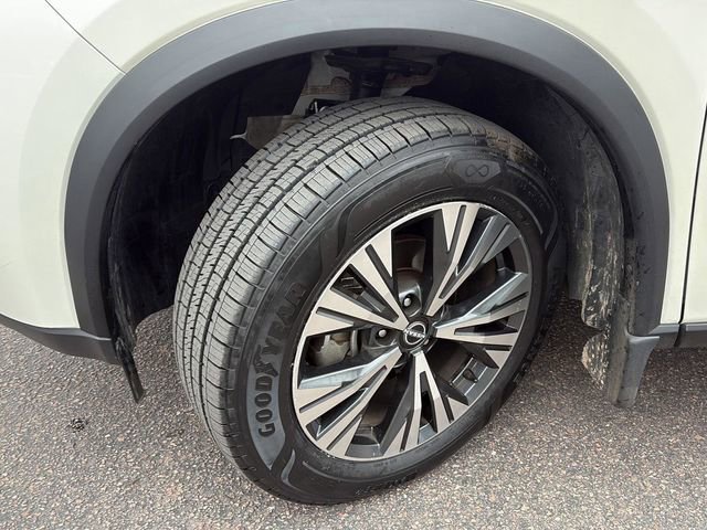 Used 2023 Nissan Rogue SV AWD/4WD image 8