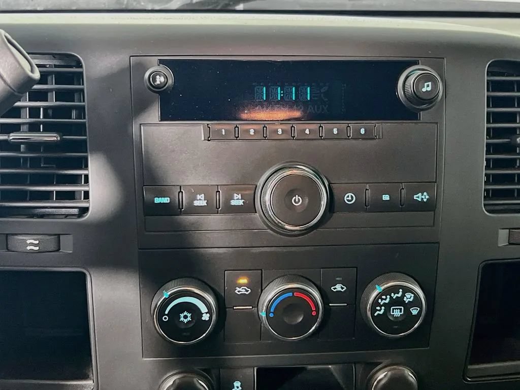 Used 2013 GMC Sierra 1500 W/T AWD/4WD image 14