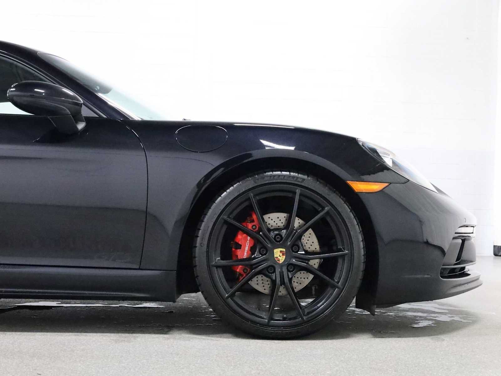 Used 2019 Porsche 718 Cayman GTS RWD image 11