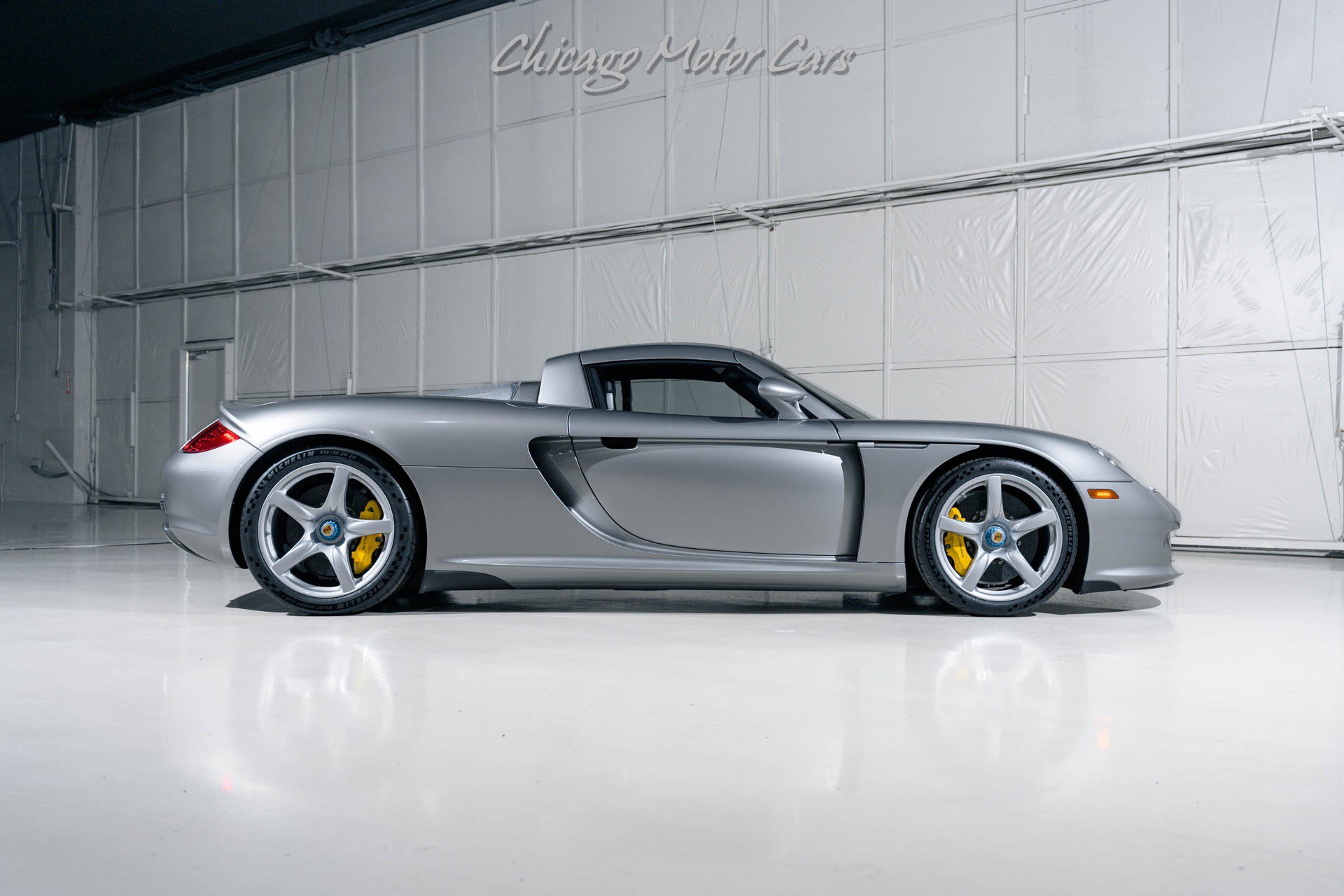 Used 2005 Porsche Carrera GT RWD image 45