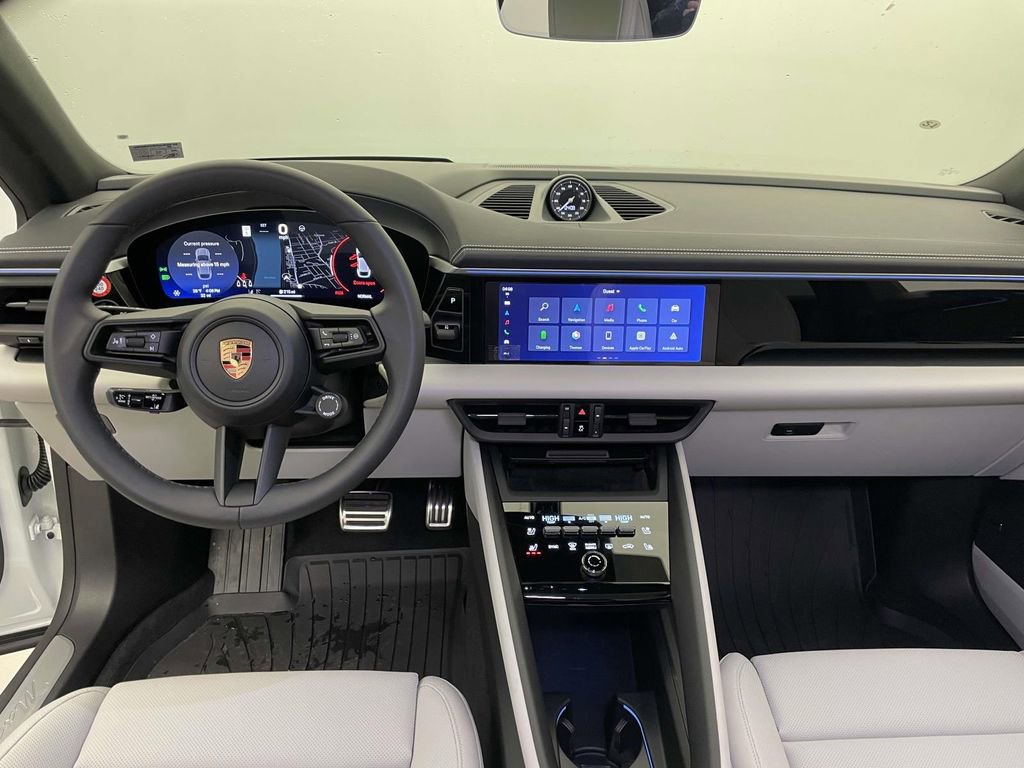 New 2025 Porsche Macan 4S Electric image 26