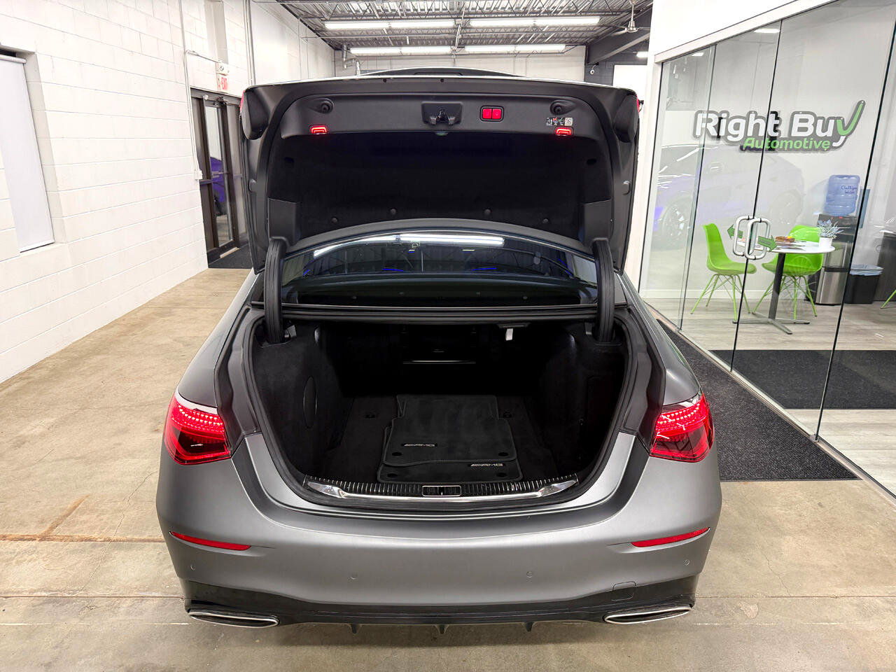 Used 2022 Mercedes-Benz S 580 4MATIC Sedan image 16