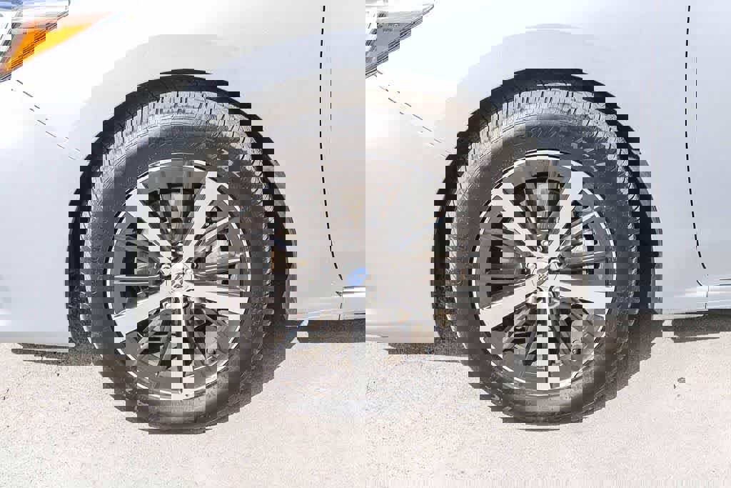 Used 2019 Subaru Impreza 2.0i Premium w/ Eyesight & BSD/Rcta & SRF image 5