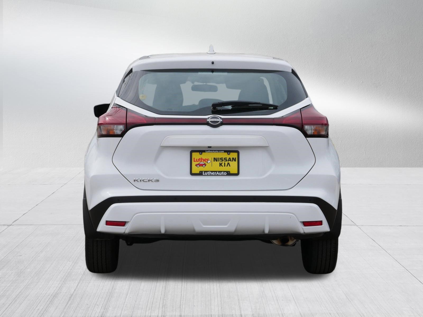 Certified 2023 Nissan Kicks S image 6