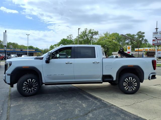 New 2026 GMC Sierra 2500 Denali Ultimate AWD/4WD image 12