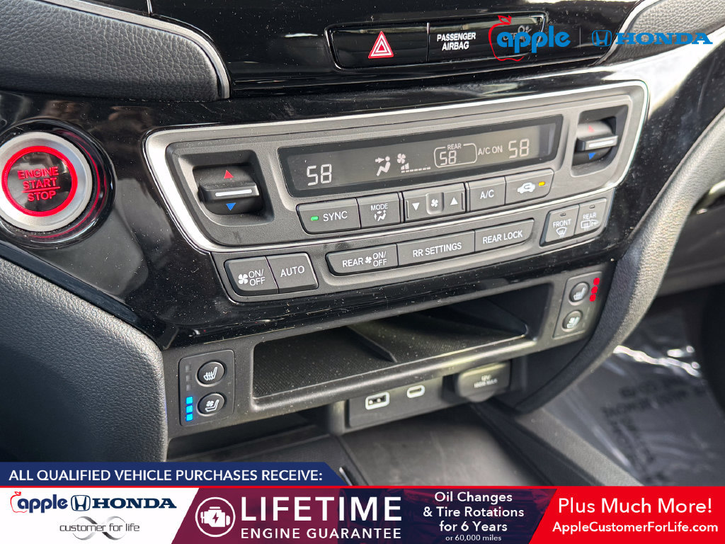 Used 2024 Honda Passport Black Edition image 15