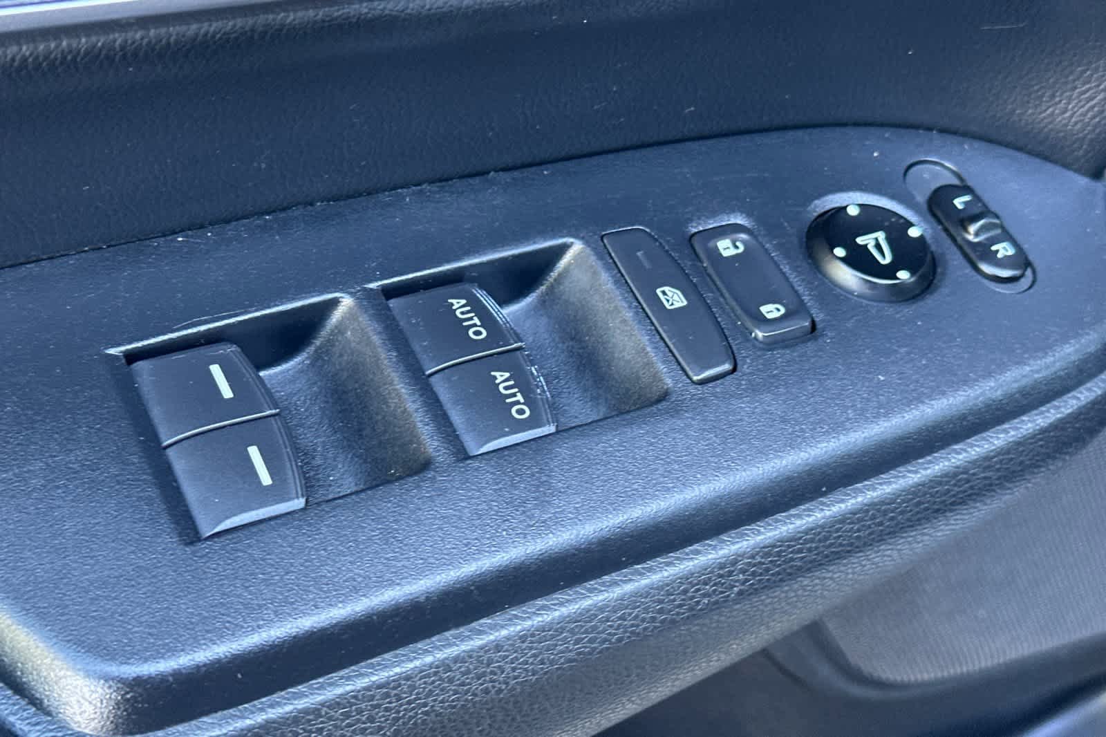Used 2019 Honda CR-V EX-L image 13