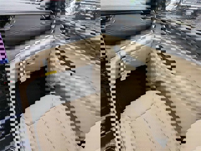 New 2025 Jeep Grand Cherokee Limited w/ Luxury Tech Group II image 18