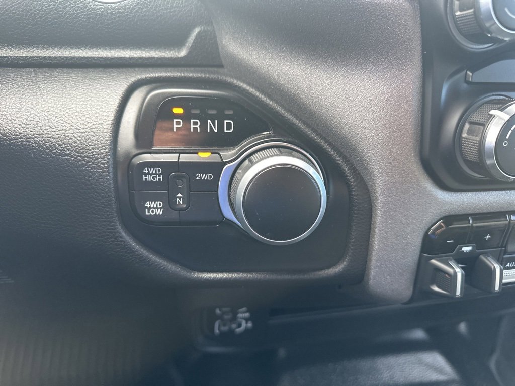 Used 2024 RAM 2500 Tradesman w/ Chrome Appearance Group image 5