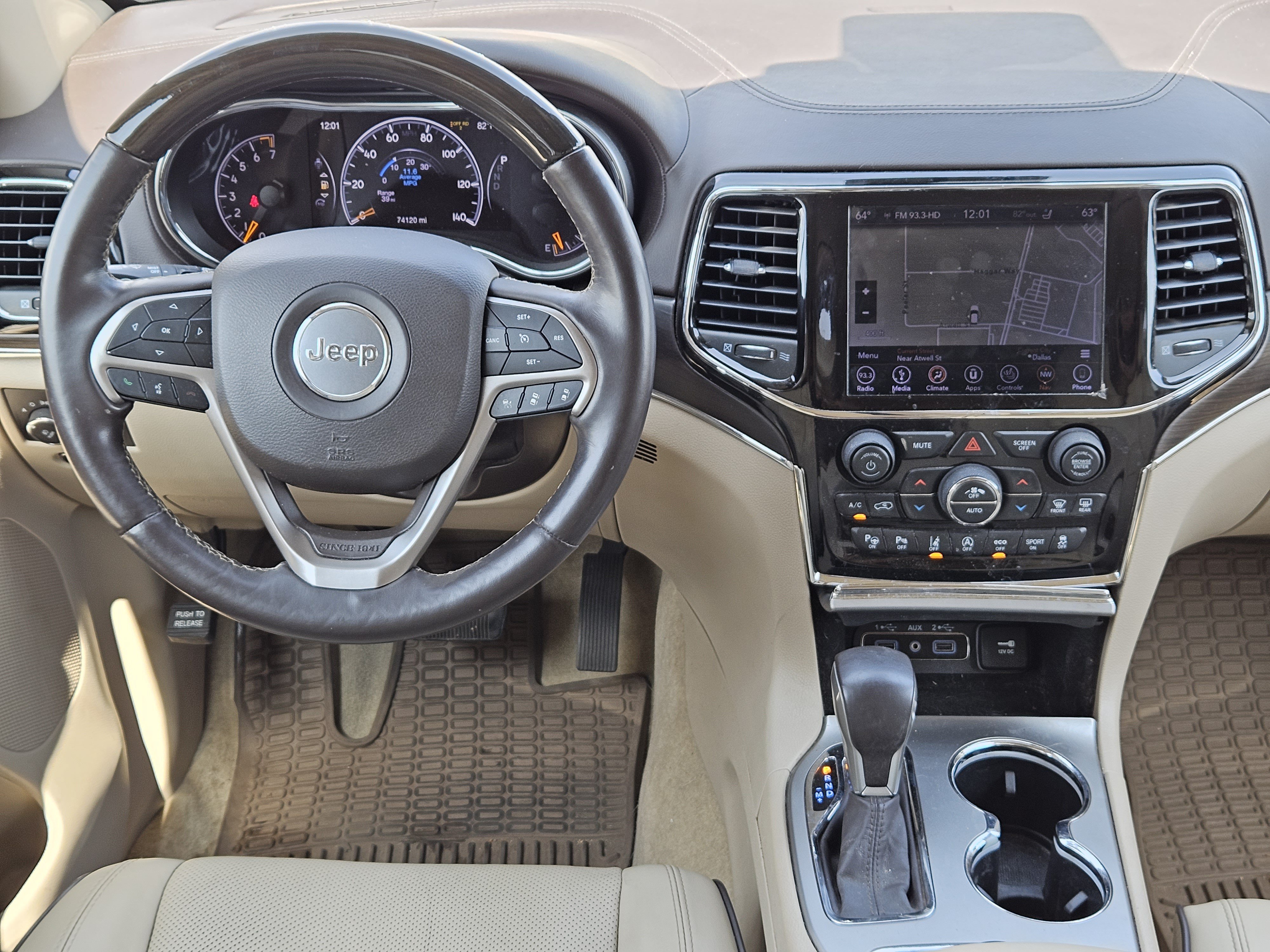 Used 2019 Jeep Grand Cherokee Overland AWD/4WD image 27