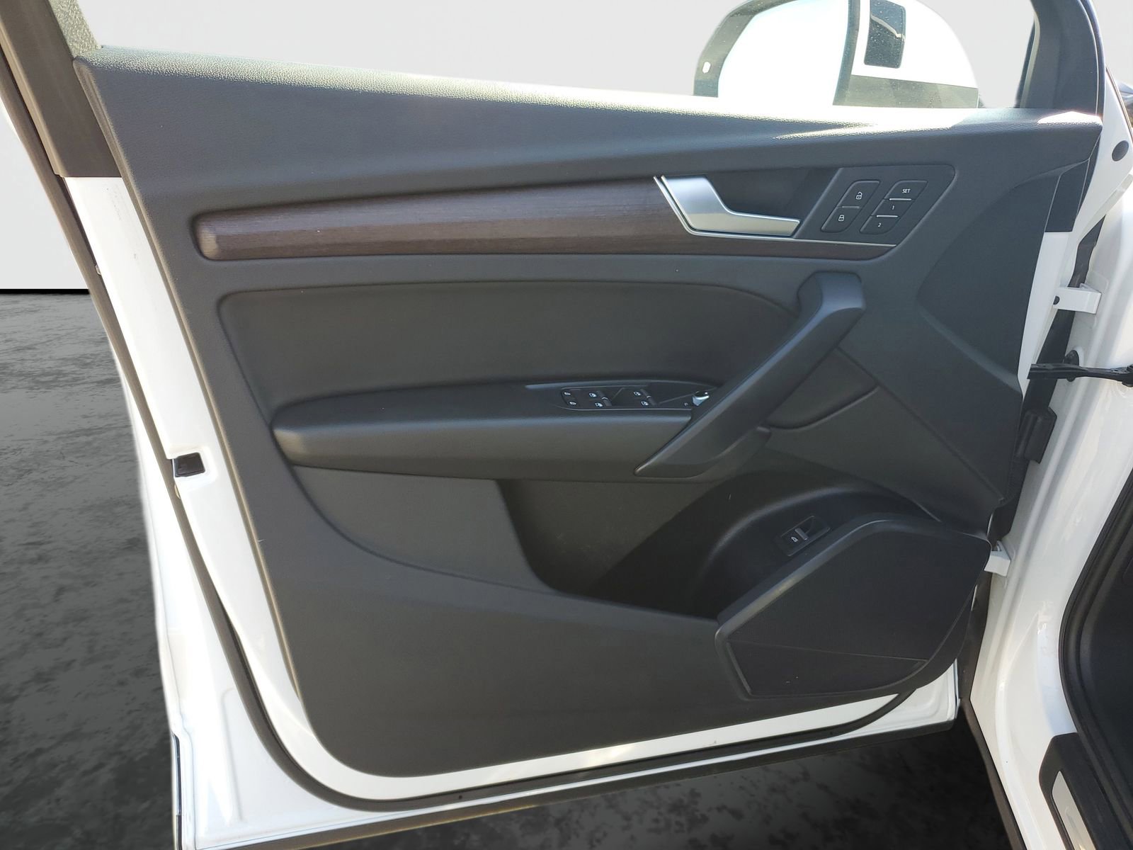 Used 2021 Audi Q5 2.0T Premium image 21