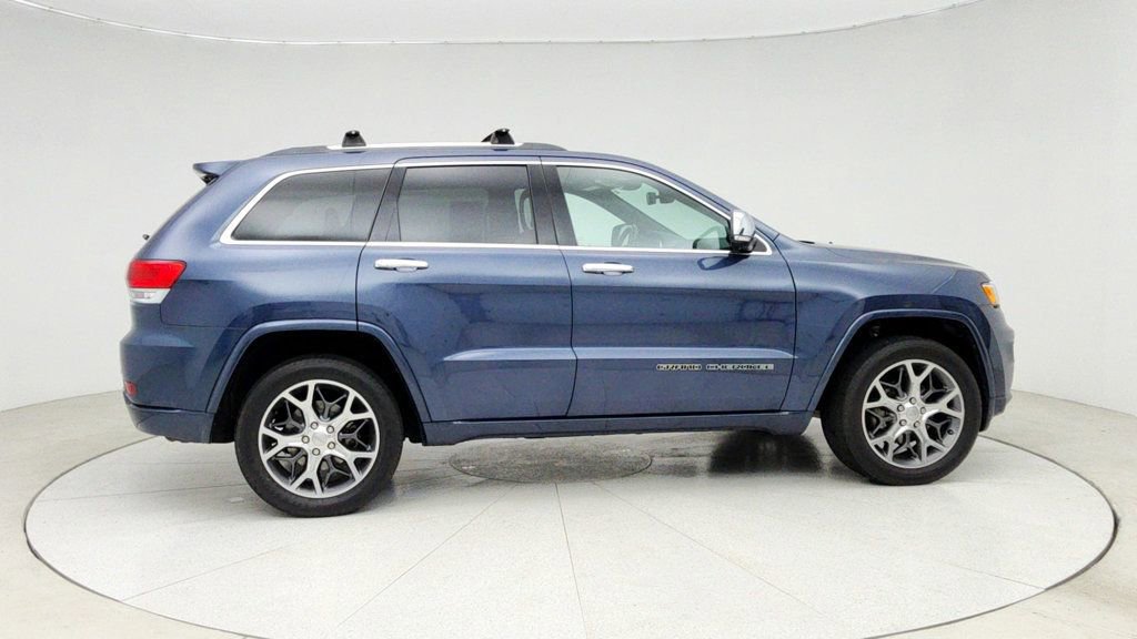 Used 2020 Jeep Grand Cherokee Overland image 4