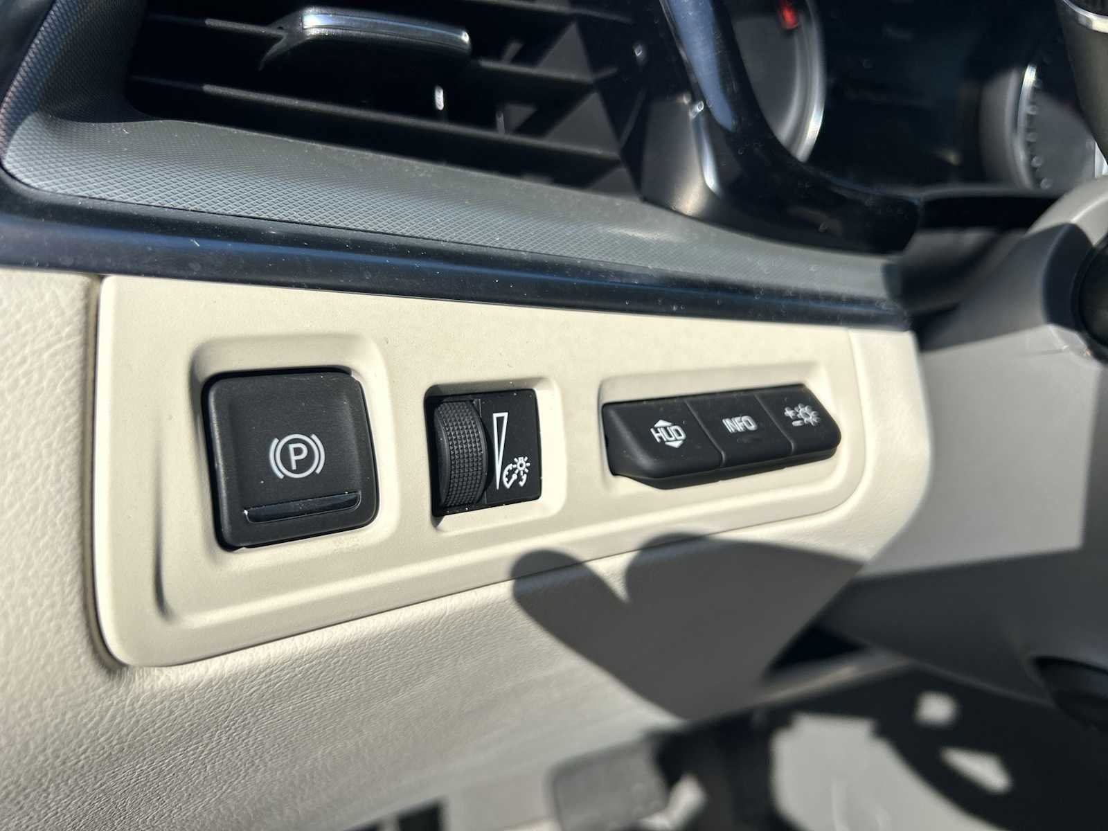 New 2025 Cadillac XT5 Premium Luxury w/ Technology Package image 19