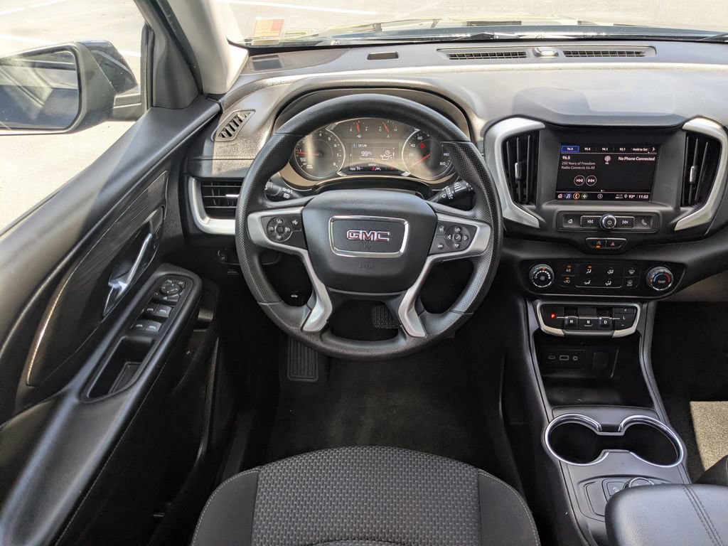 Used 2024 GMC Terrain SLE AWD/4WD image 15