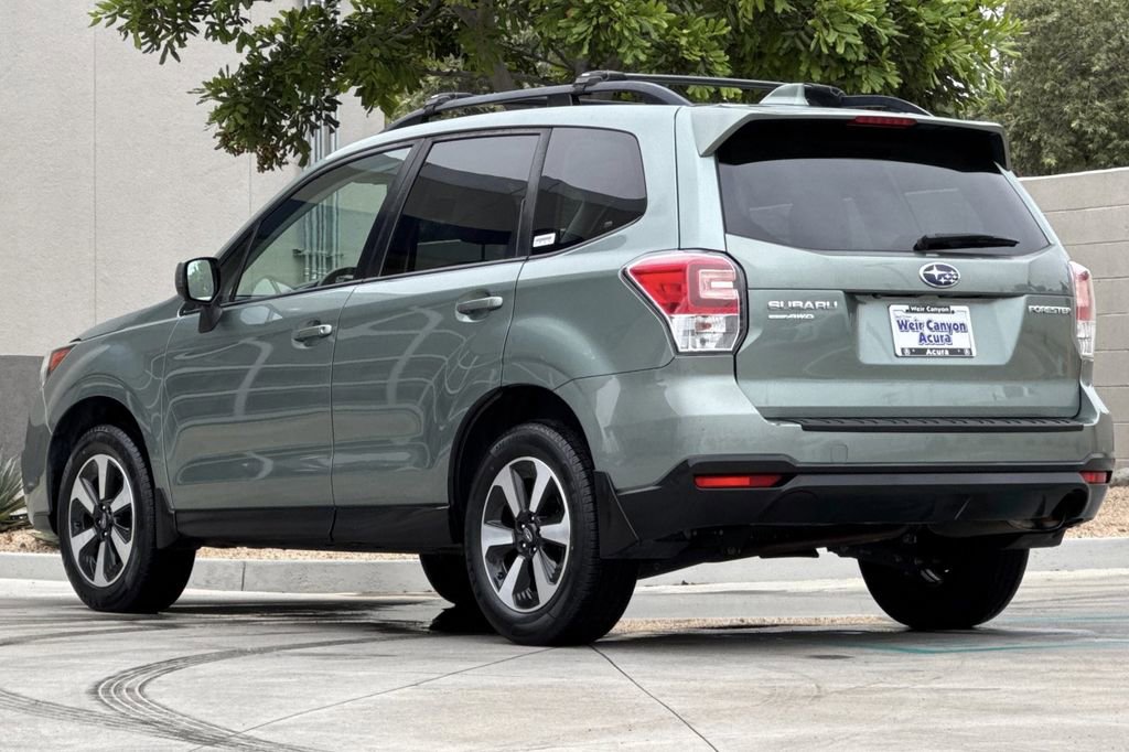 Used 2018 Subaru Forester 2.5i Premium AWD/4WD image 3