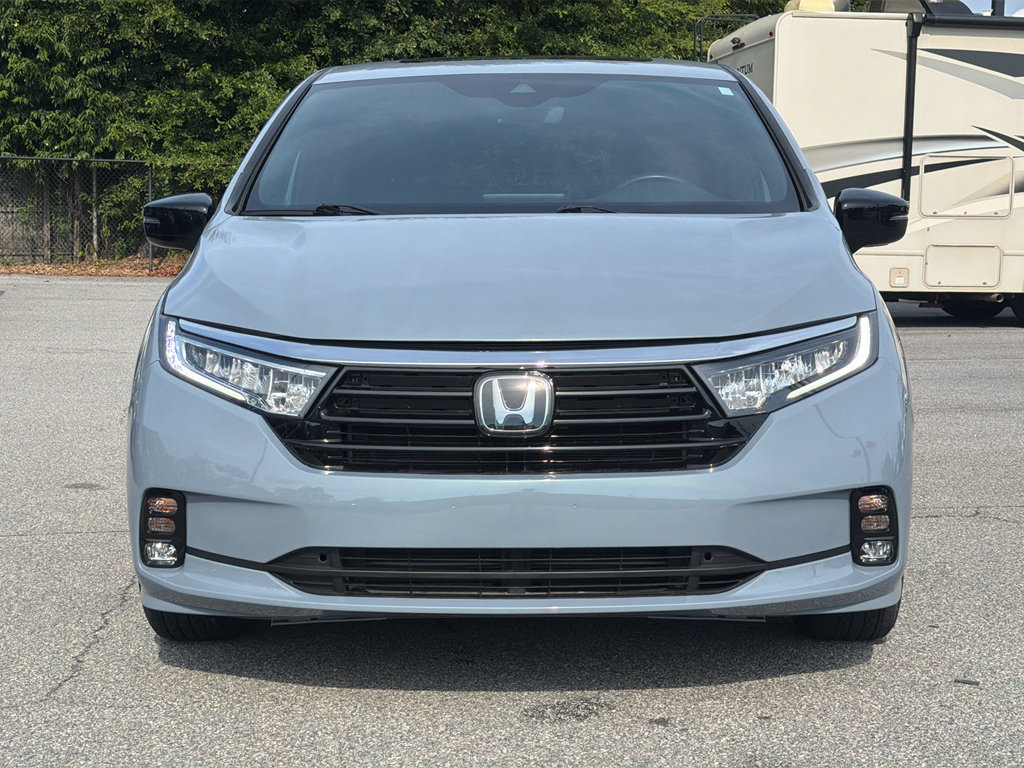 Used 2023 Honda Odyssey Sport image 3