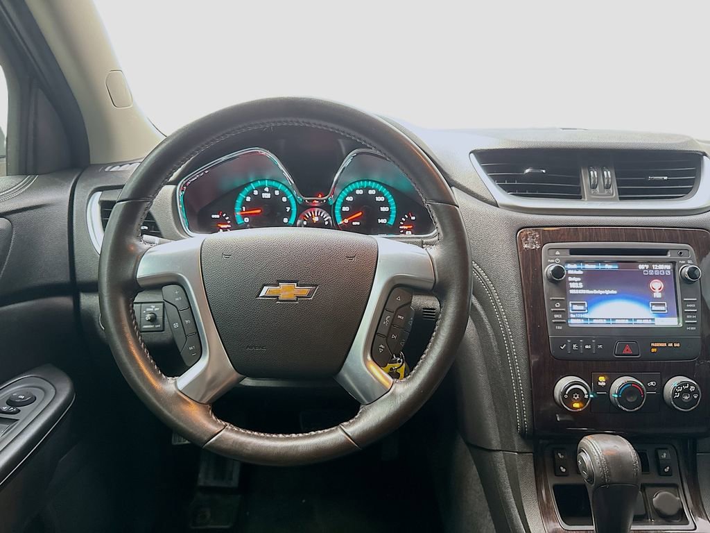 Used 2016 Chevrolet Traverse LT FWD image 24