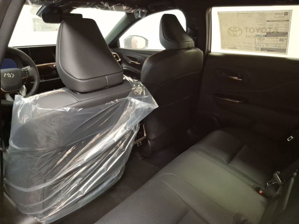 New 2026 Toyota Crown Signia image 6