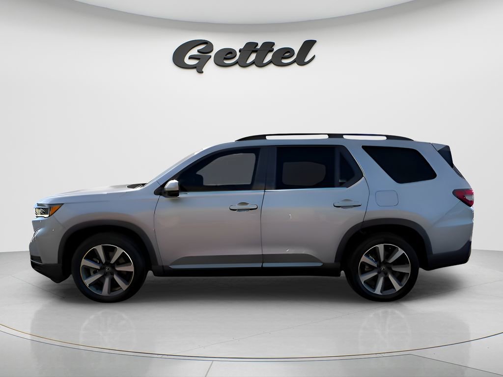 Used 2024 Honda Pilot Touring image 8