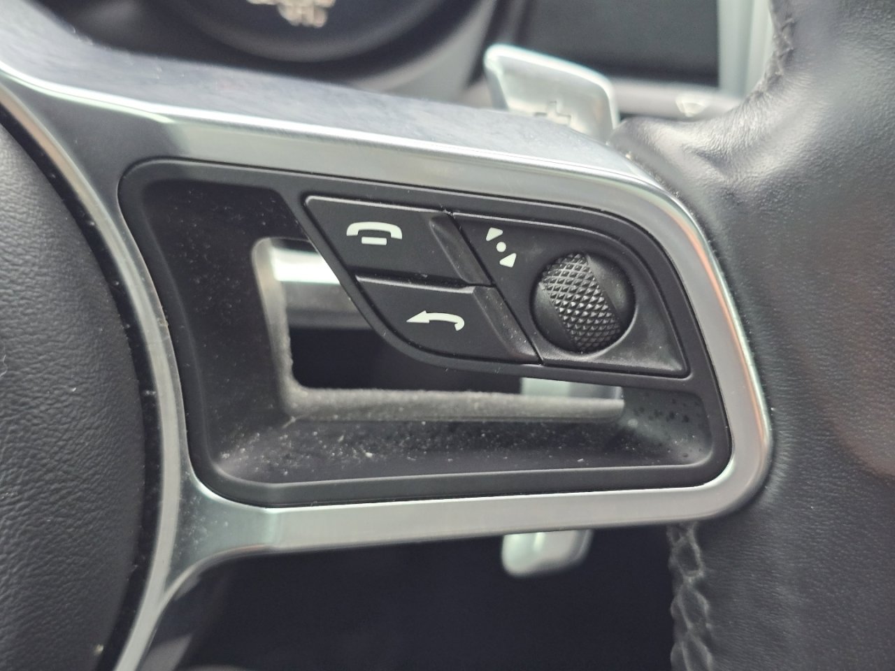 Used 2019 Porsche Macan image 31