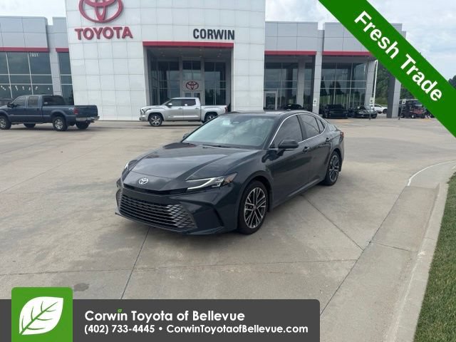 Used 2026 Toyota Camry XLE AWD/4WD image 8