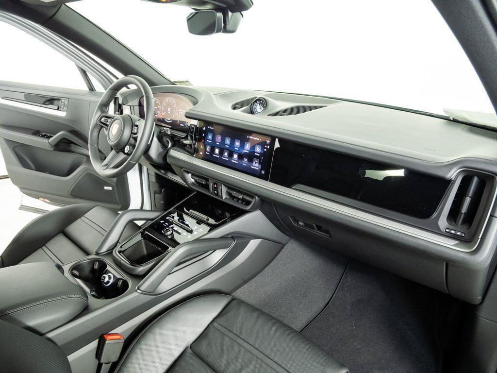 New 2026 Porsche Cayenne S AWD/4WD image 25