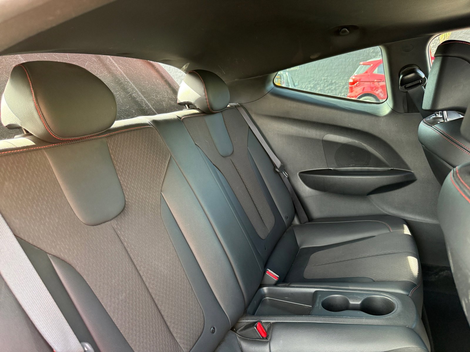 Used 2020 Hyundai Veloster Turbo image 14