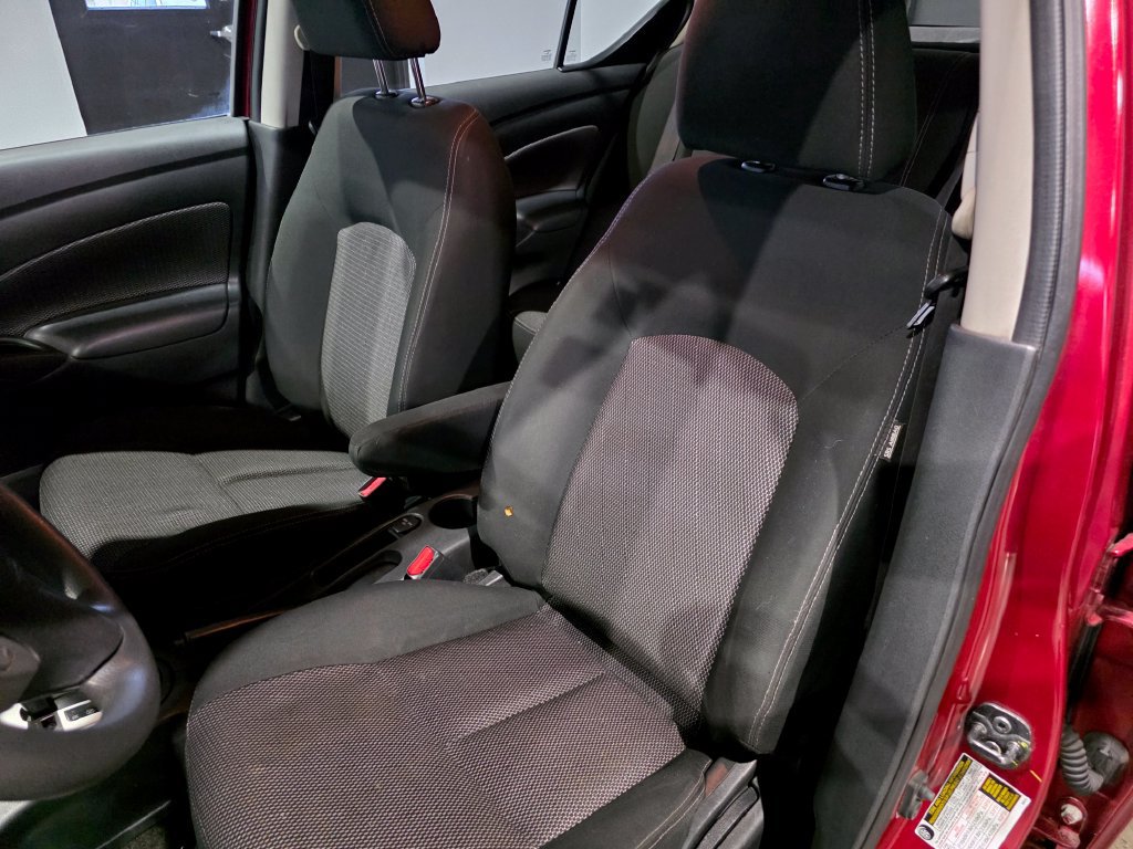 Used 2018 Nissan Versa SV FWD image 12