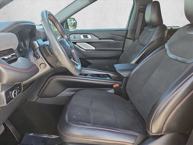 Used 2025 Ford Explorer ST AWD/4WD image 17
