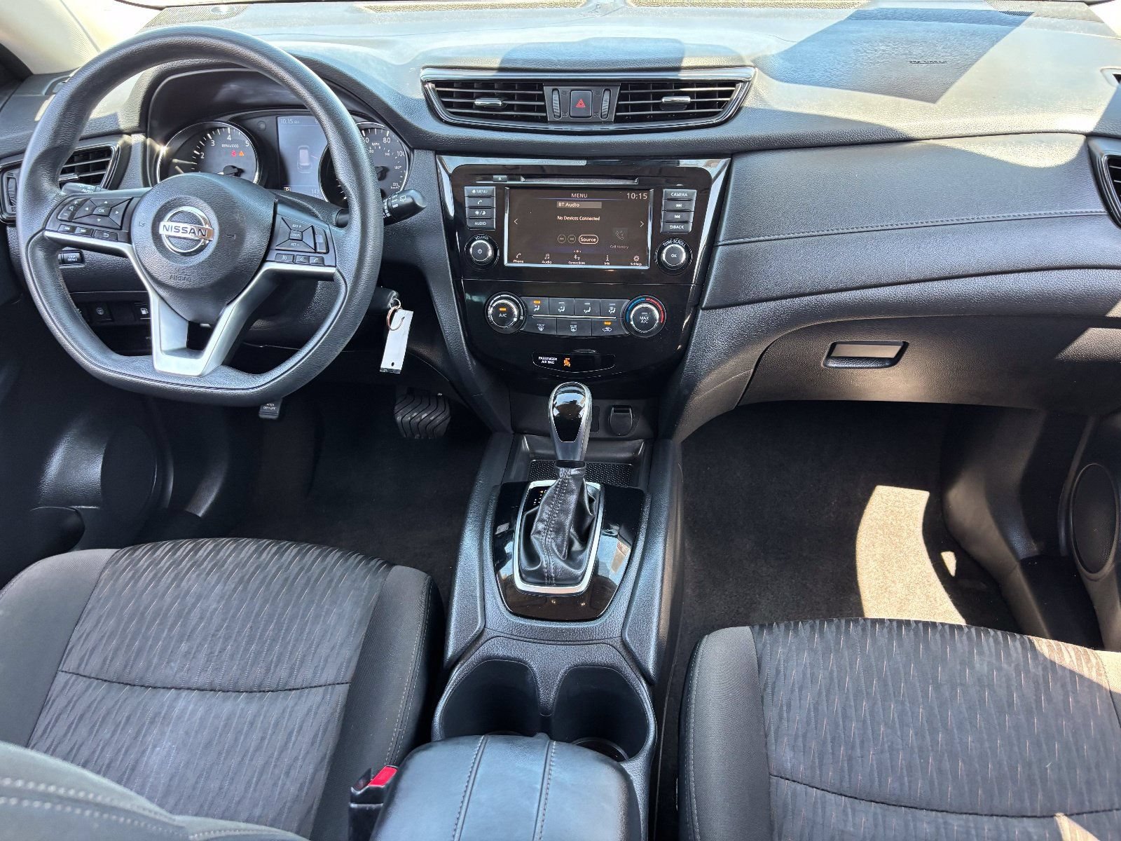 Used 2020 Nissan Rogue S FWD image 15