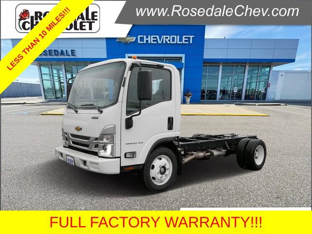 Used 2024 Chevrolet Low Cab Forward 5500XG RWD image 1