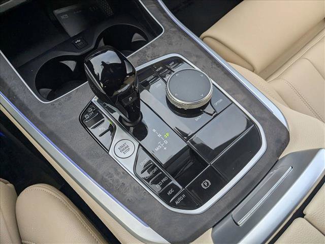 Used 2022 BMW X5 xDrive40i w/ Climate Comfort Package image 15