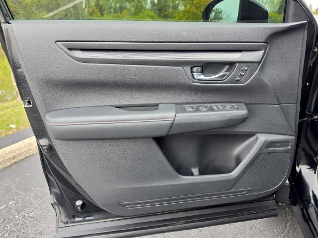 Used 2026 Honda CR-V Sport-L image 18