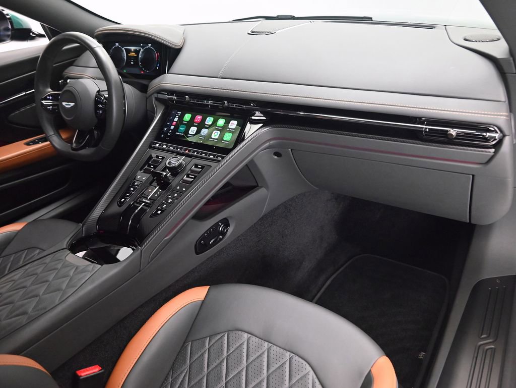 Used 2024 Aston Martin DB12 Coupe image 7