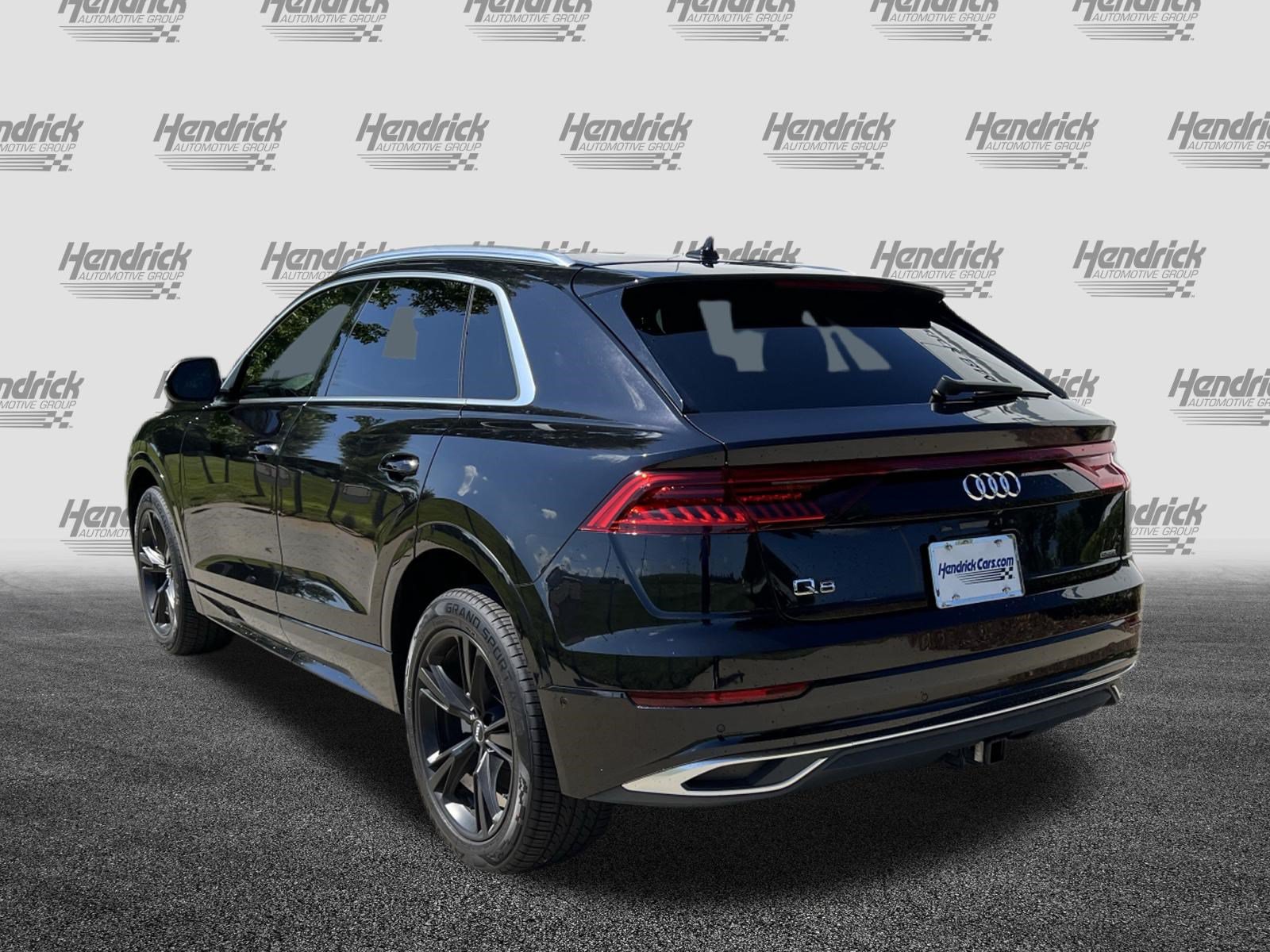 Used 2019 Audi Q8 Premium Plus w/ Premium Plus AWD/4WD image 7