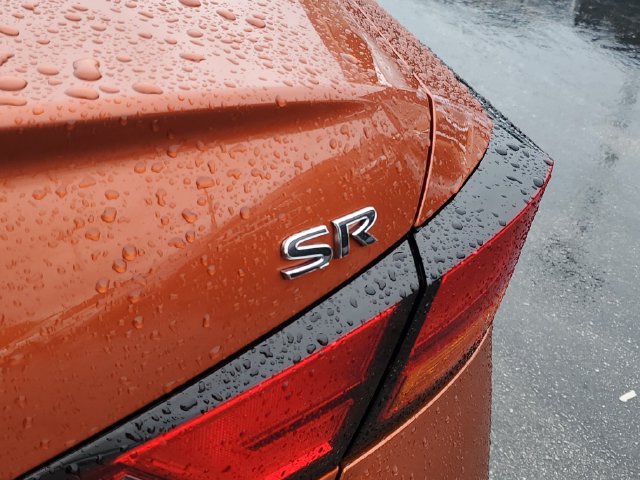Used 2022 Nissan Altima 2.5 SR FWD image 8