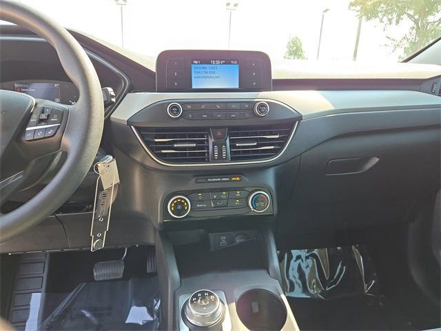 Used 2022 Ford Escape S image 22