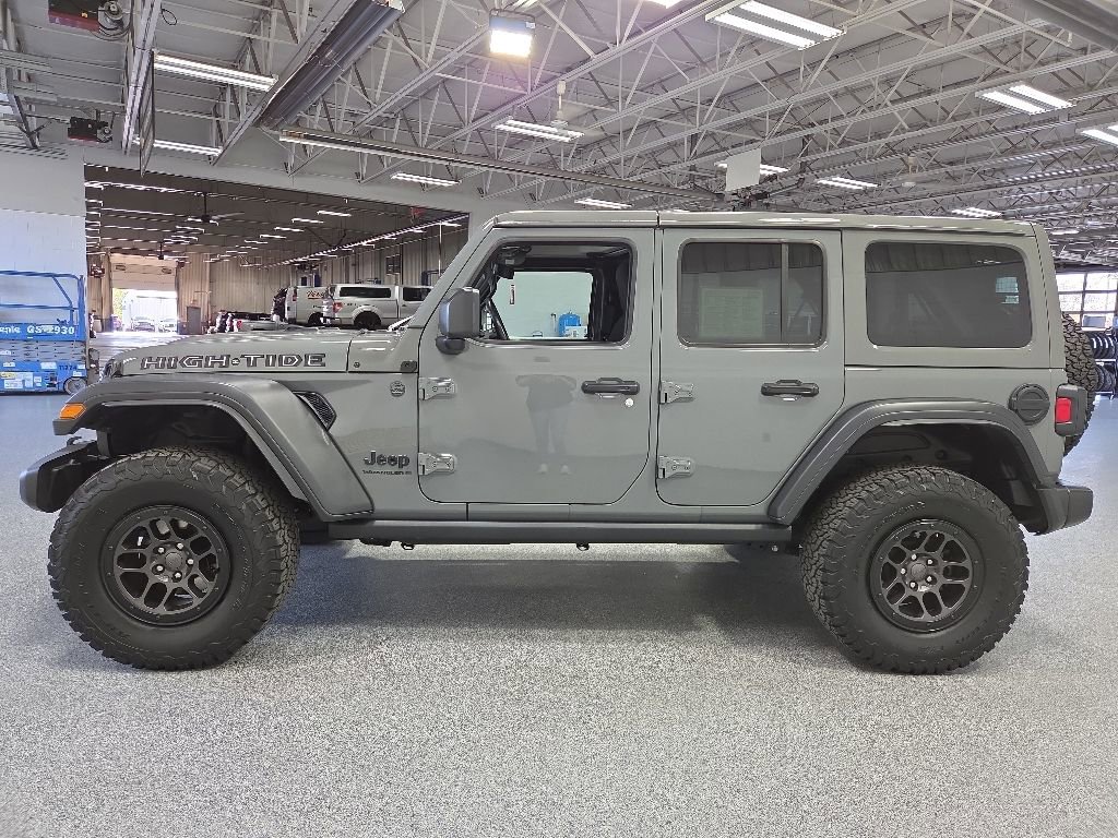 Used 2023 Jeep Wrangler Unlimited Sport AWD/4WD image 4