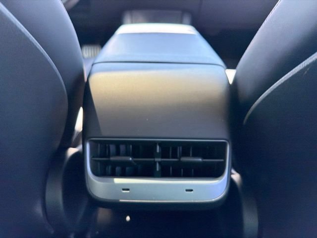 Used 2023 Tesla Model 3 Performance AWD/4WD image 16
