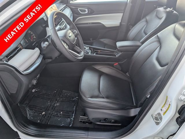 Used 2024 Jeep Compass Limited image 2