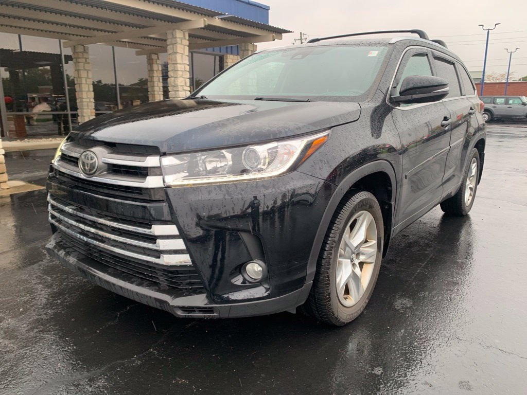 Used 2018 Toyota Highlander Limited w/ Protection Package #3 AWD/4WD image 7