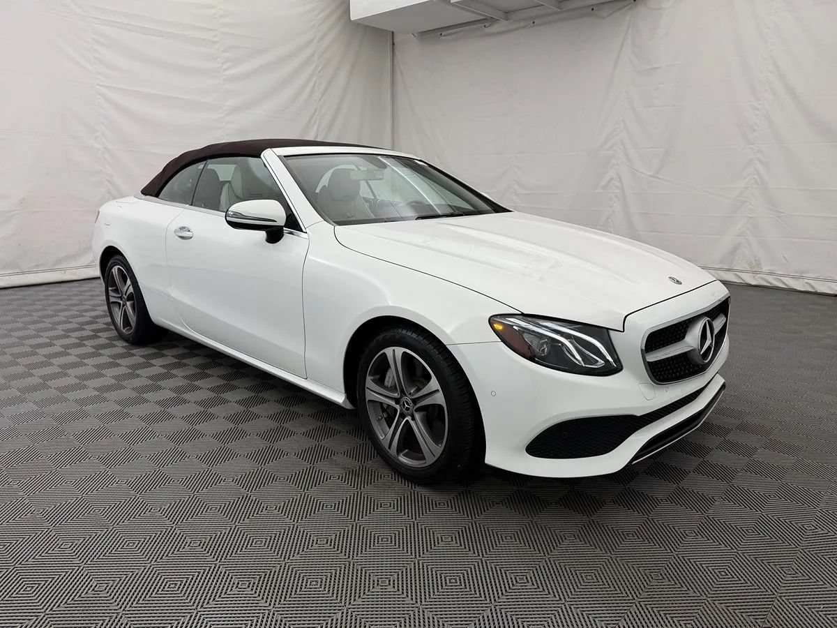 Used 2018 Mercedes-Benz E 400 4MATIC Cabriolet image 11