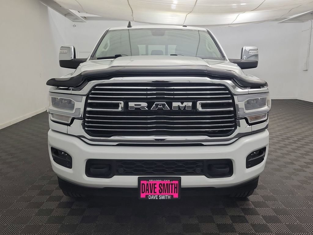 Used 2024 RAM 3500 Laramie AWD/4WD image 5