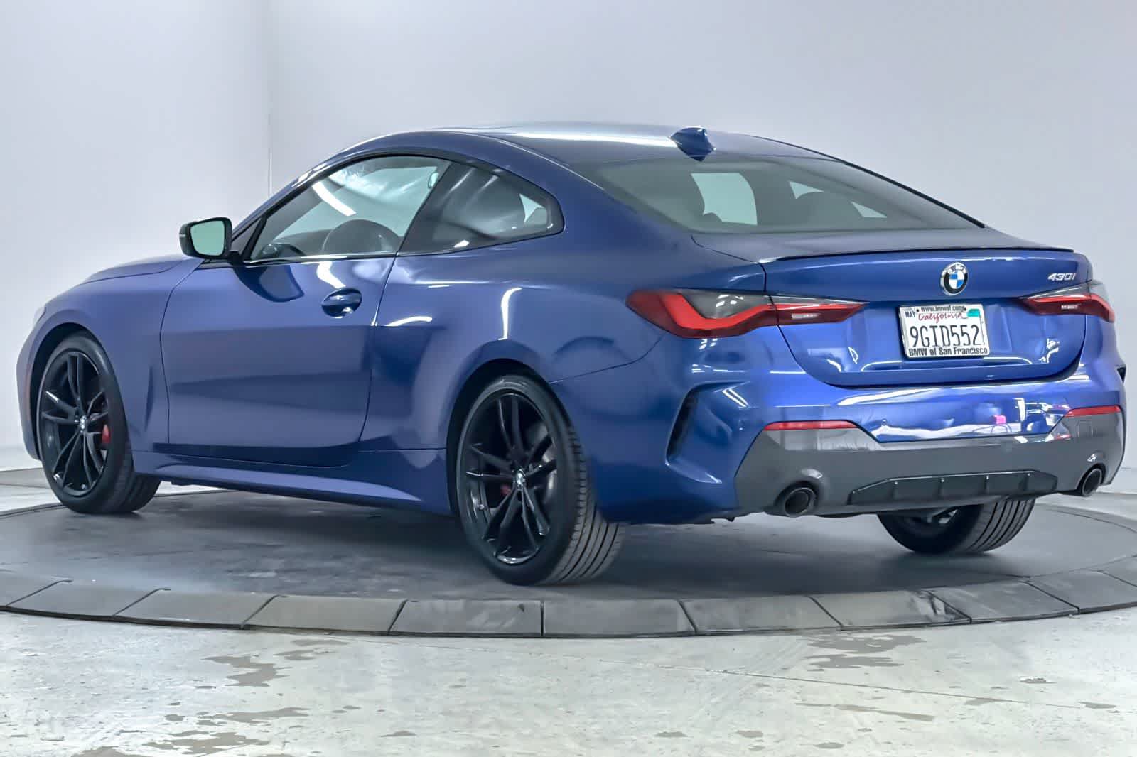 Used 2023 BMW 430i Coupe w/ M Sport Package RWD image 6