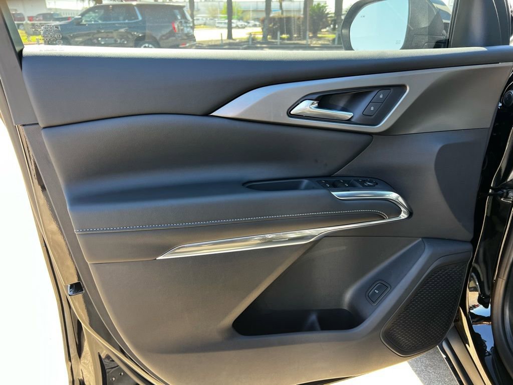 New 2026 Chevrolet Traverse LT w/ Driver Confidence Package image 26