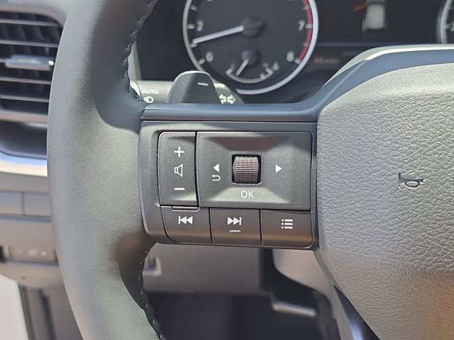 New 2026 Nissan Rogue SV FWD image 31