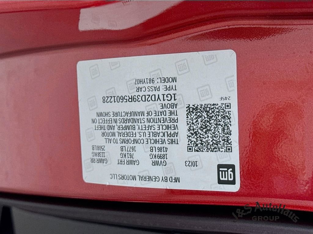 Used 2024 Chevrolet Corvette Z06 w/ Chrome Exterior Badge Package RWD image 41