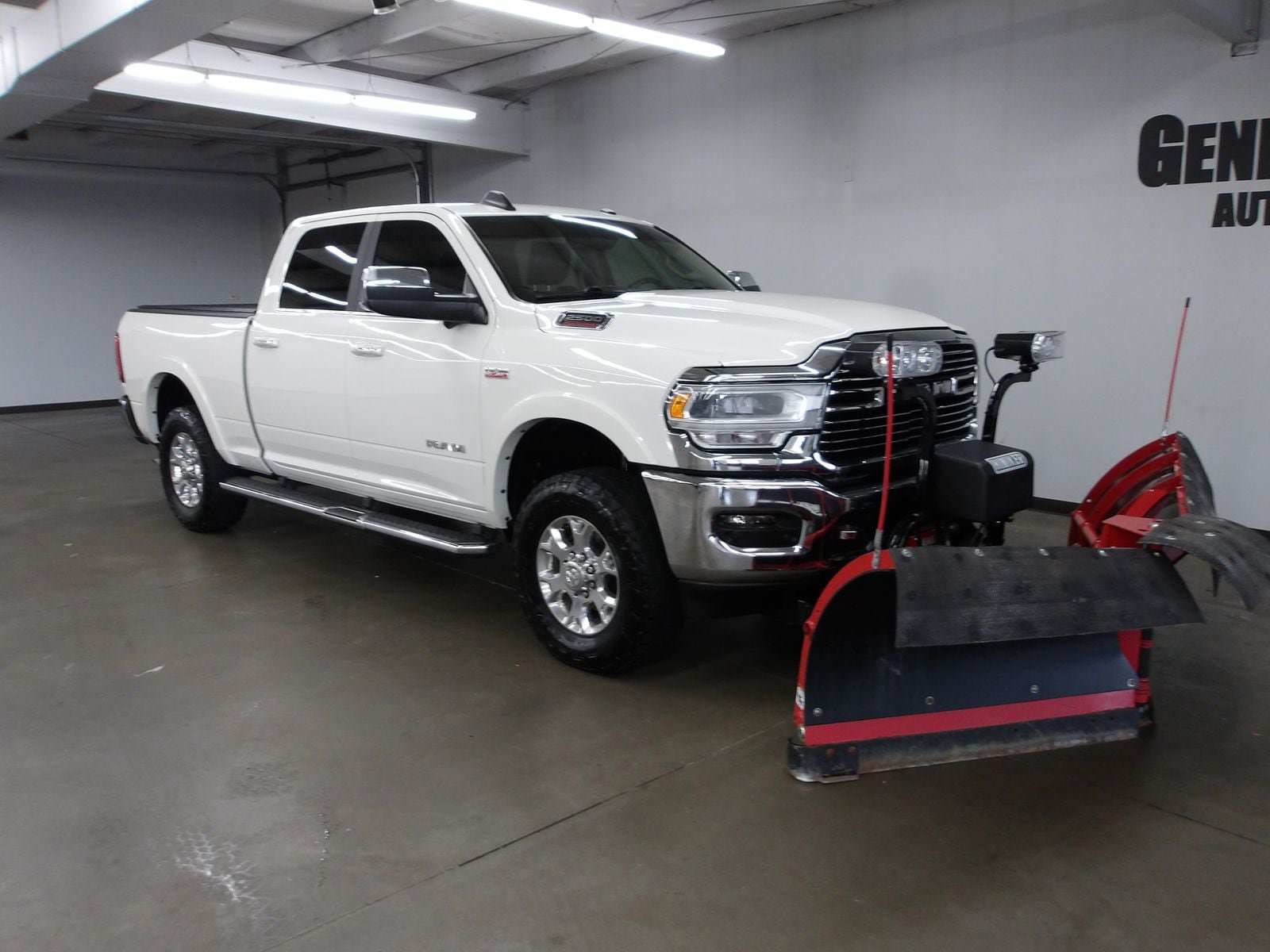 Used 2019 RAM 2500 Laramie AWD/4WD image 3