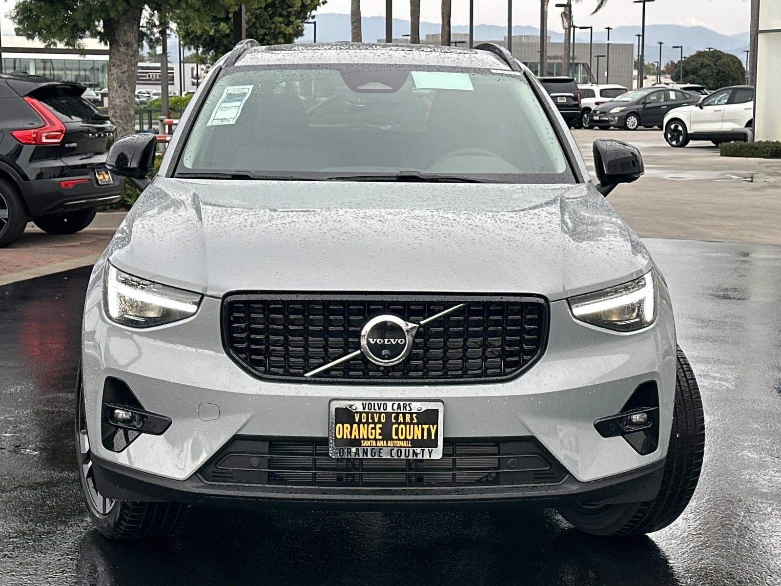 New 2026 Volvo XC40 B4 Plus w/ Climate Package FWD image 2